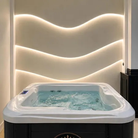 Le Reve De Stanislas - Jacuzzi Centre Nancy
